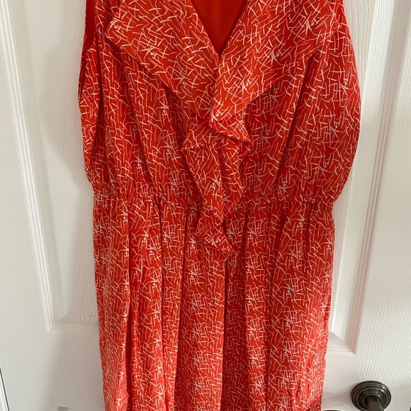 Silk Cynthia Steffe dress - Picture 9 of 10